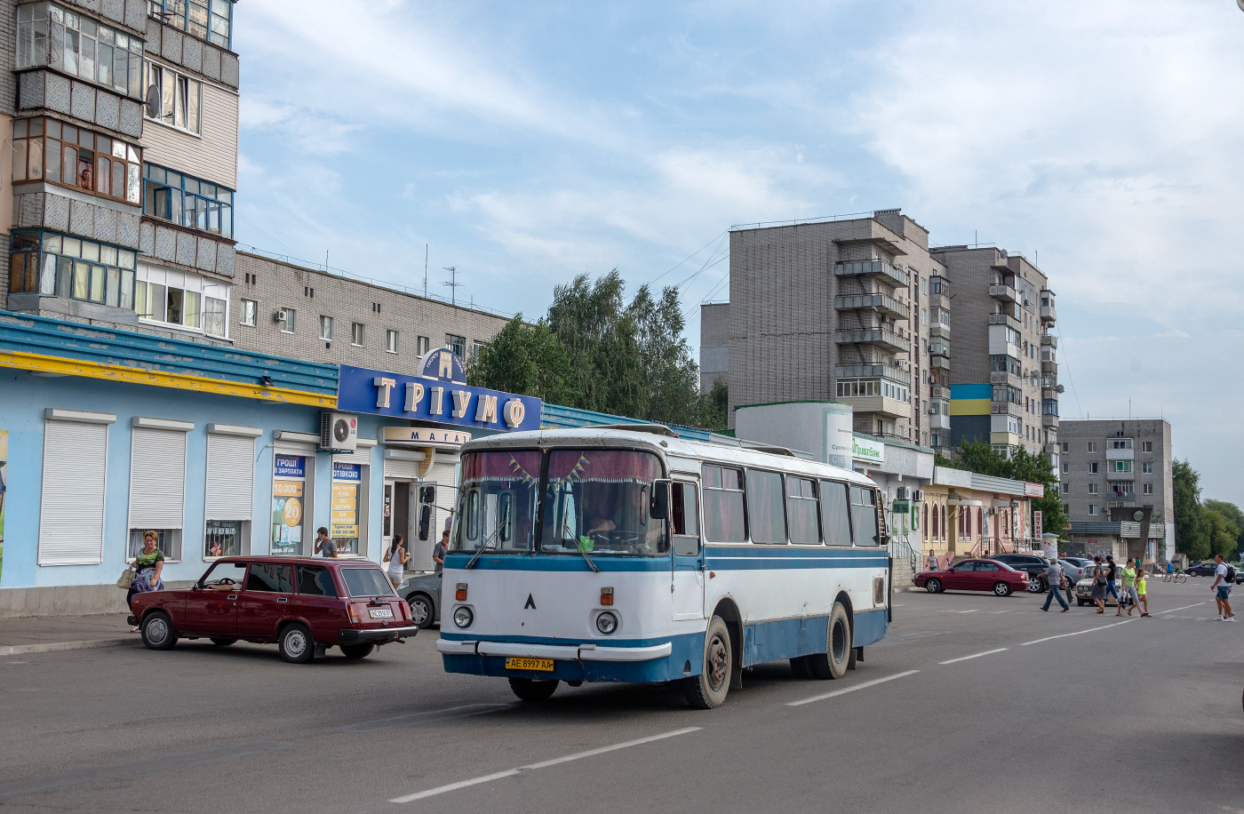 ЛАЗ-695Н №АЕ 8997 АА. Дніпропетровська область, Вільногірськ