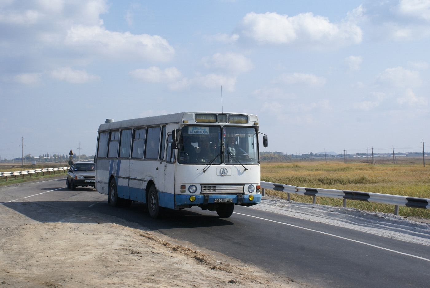 ЛАЗ-42021 №4003 КДП. Дніпропетровська область, Петропавлівський район
