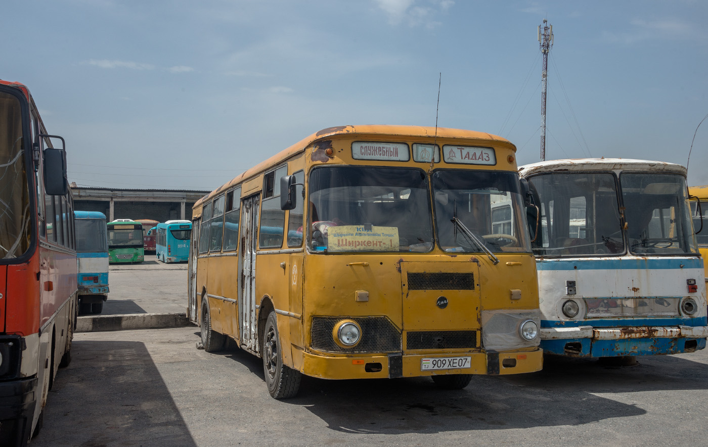 ЛиАЗ-677М #909 XE 07, ЛАЗ-695Н. Таджикістан, Турсунзаде