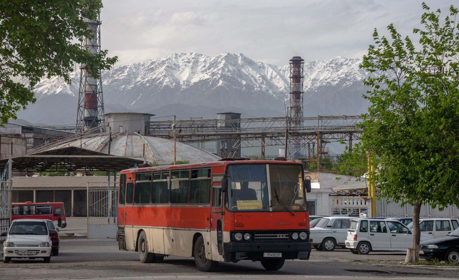 Ikarus-256 #954 XE 07. Таджикістан, Турсунзаде