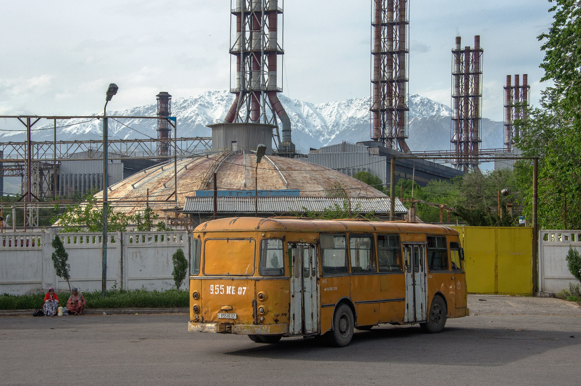 ЛиАЗ-677М №955 XE 07. Таджикістан, Турсунзаде