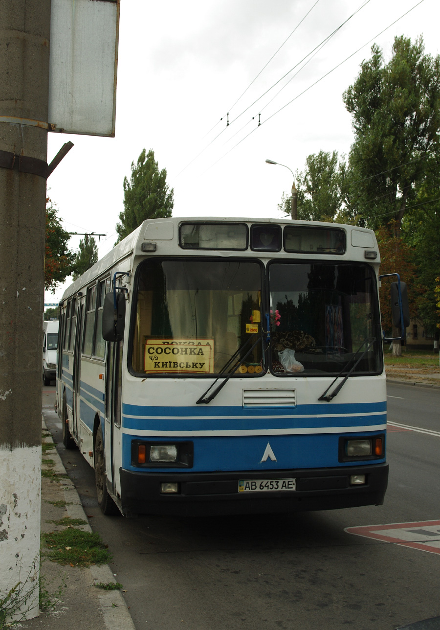 ЛАЗ-52523 №АВ 6453 АЕ. Вінниця