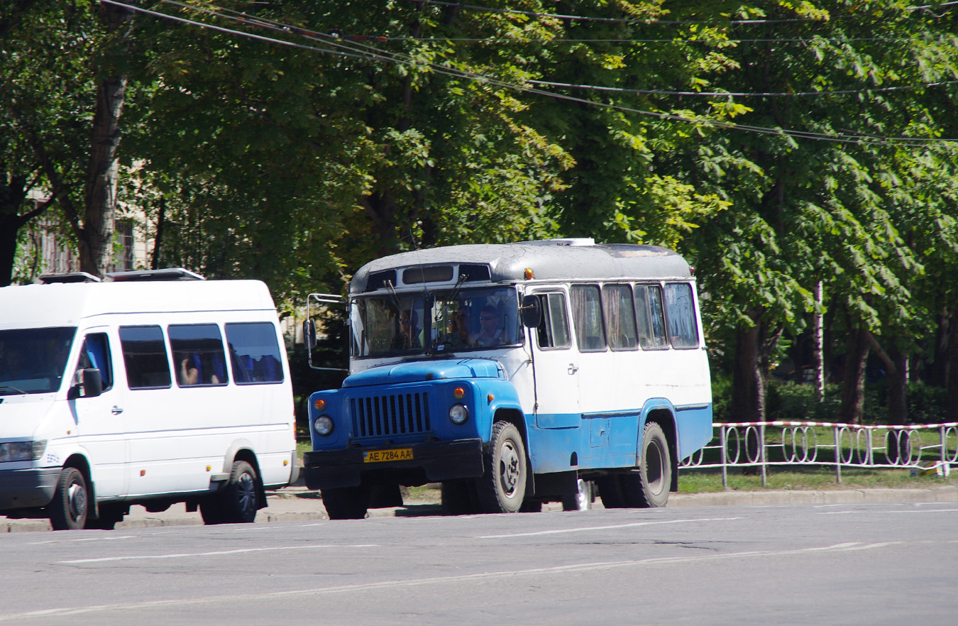 КАвЗ-3271 №АЕ 7284 АА. Дніпропетровська область, Кривий Ріг