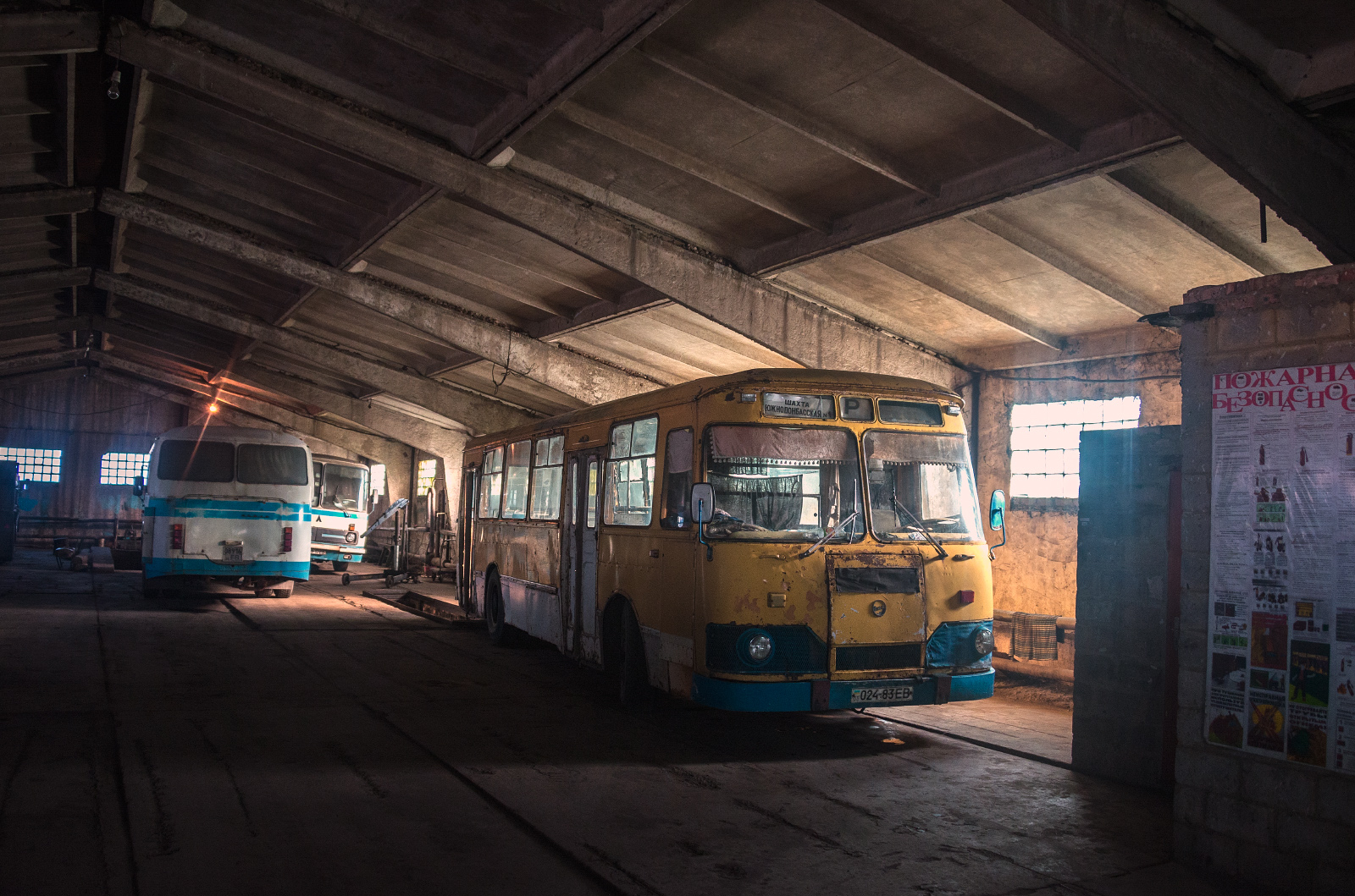 ЛиАЗ-677М №024-83 ЕВ. Донецька область, Вугледар, шахта Південнодонбаська №1