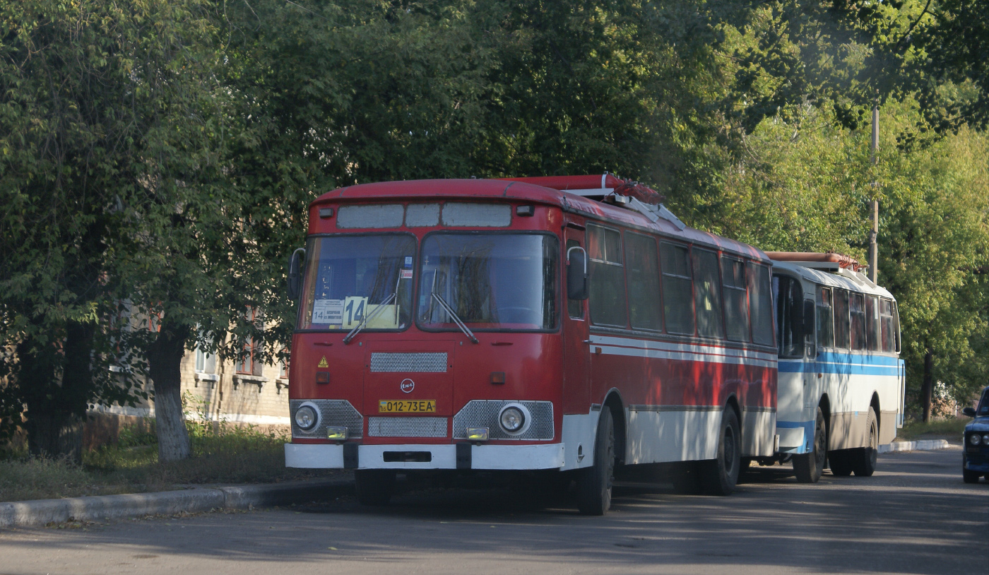 ЛиАЗ-677М №012-73ЕА на маршруті 14. Донецька область, Горлівка