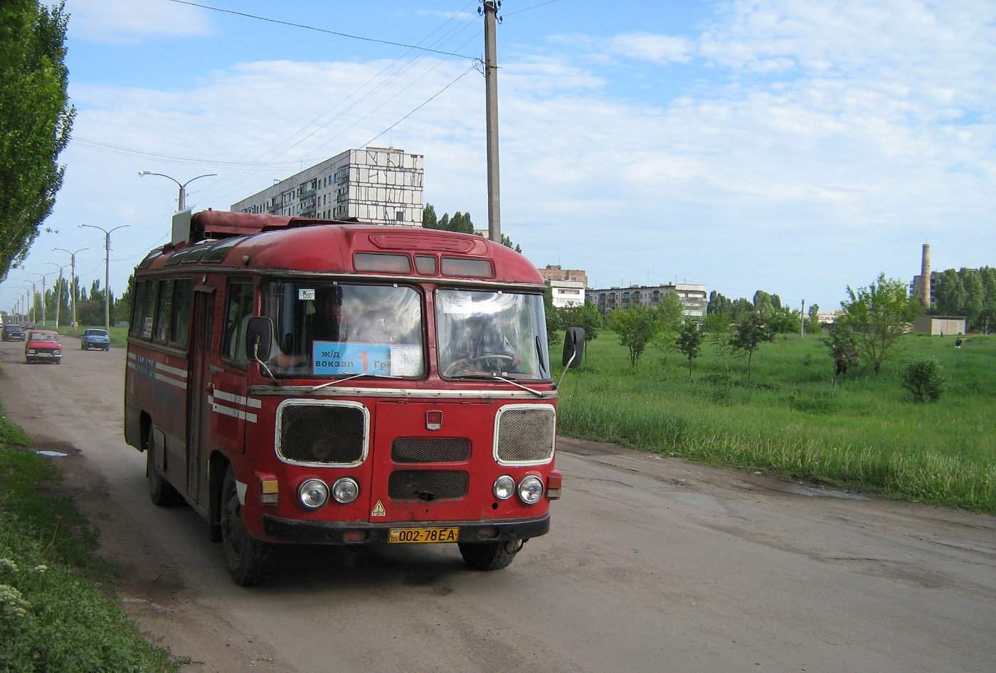 ПАЗ-672М №002-78 ЕА на маршруті 1. Донецька область, Костянтинівка, вул. Громова
