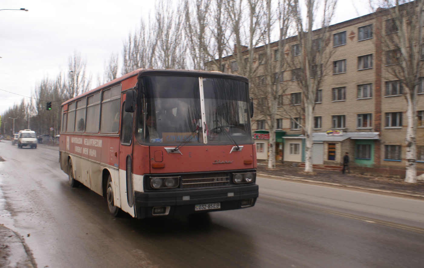 Ikarus-256 №032-85 ЕВ ММК ім. Ілліча. Донецька область, Костянтинівка, просп. Ломоносова